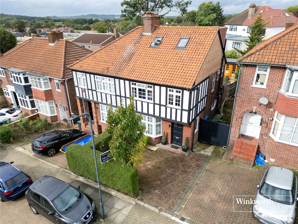 Property photo 1 of 16 Drone