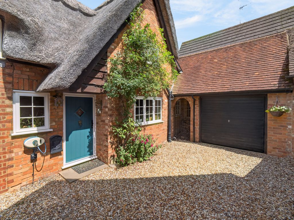 Property photo 3 of 31