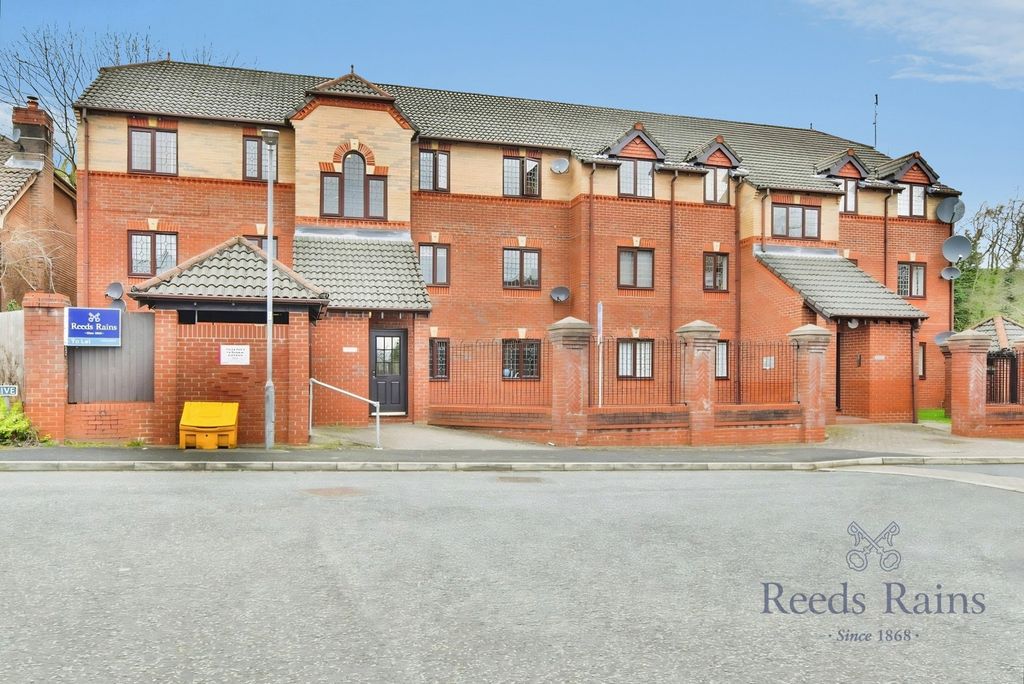 Property photo 1 of 8 Pbox-Img.Jpg