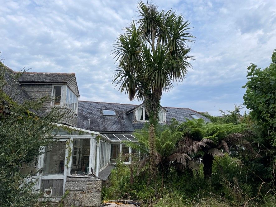 Property photo 1 of 6