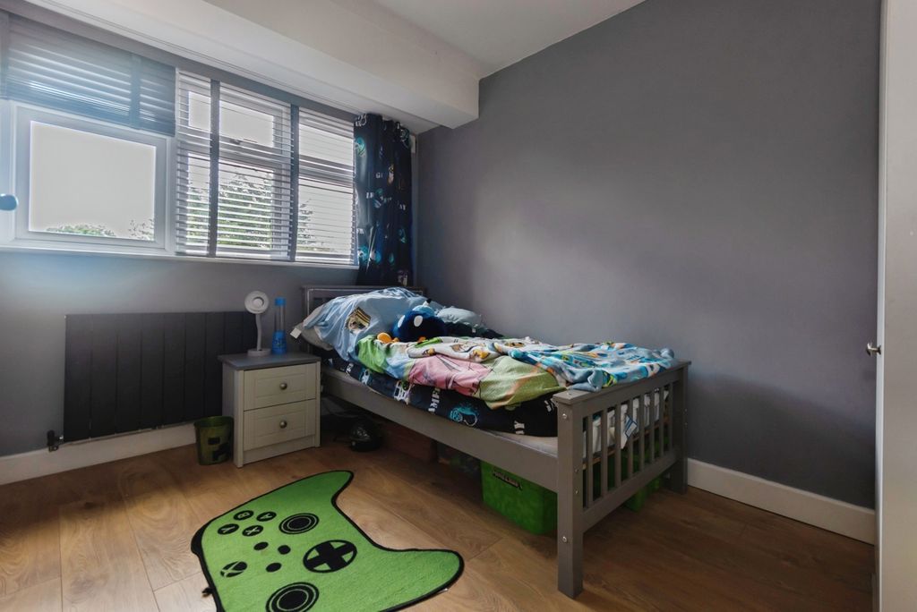 Property photo 3 of 20 Pbox-Img.Jpg