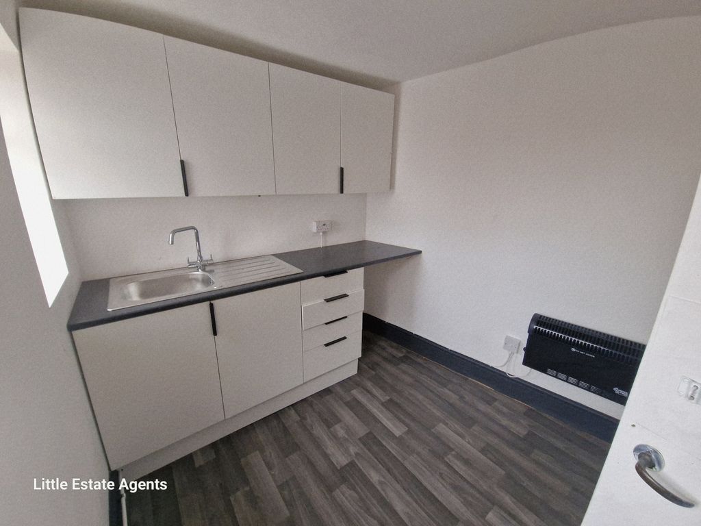 Property photo 3 of 15 Photo 3