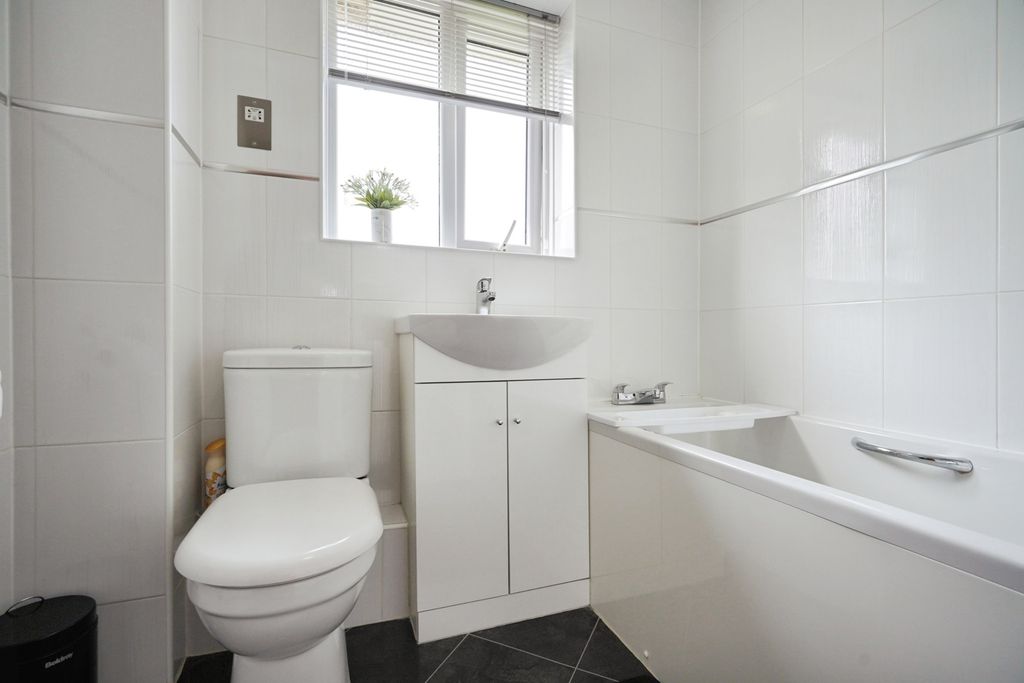 Additional image 15 of 3 bed detached house for saleThorndale, Ibstock, Leicestershire LE67
