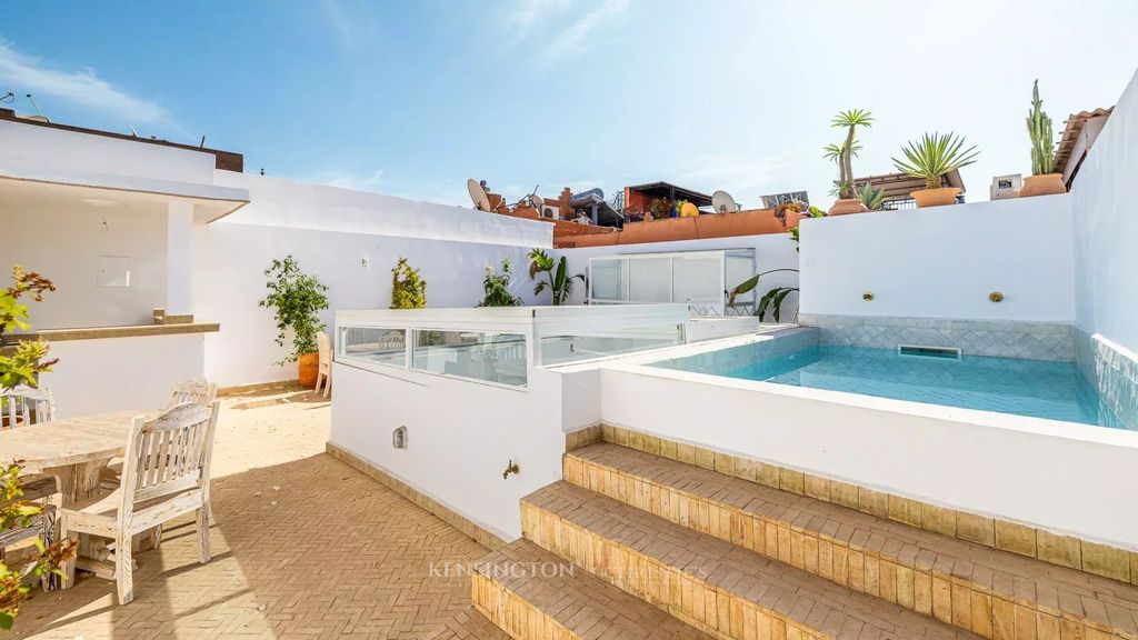 Property photo 1 of 38