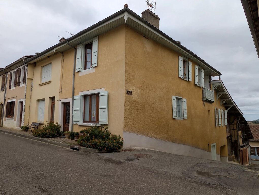 Property photo 1 of 21
