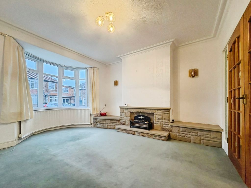 Property photo 3 of 12 Photo 13