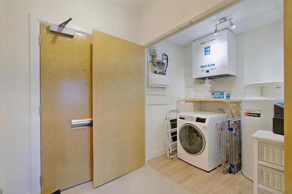 Additional image 11 of 2 bed flat for saleBrigg Court, 22 Chantry Gardens, Filey YO14