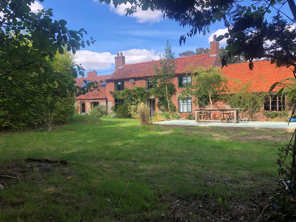 Property photo 1 of 19
