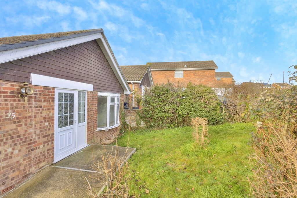 Property photo 3 of 20