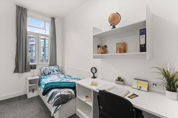 Property photo 1 of 8 9647429.Jpg