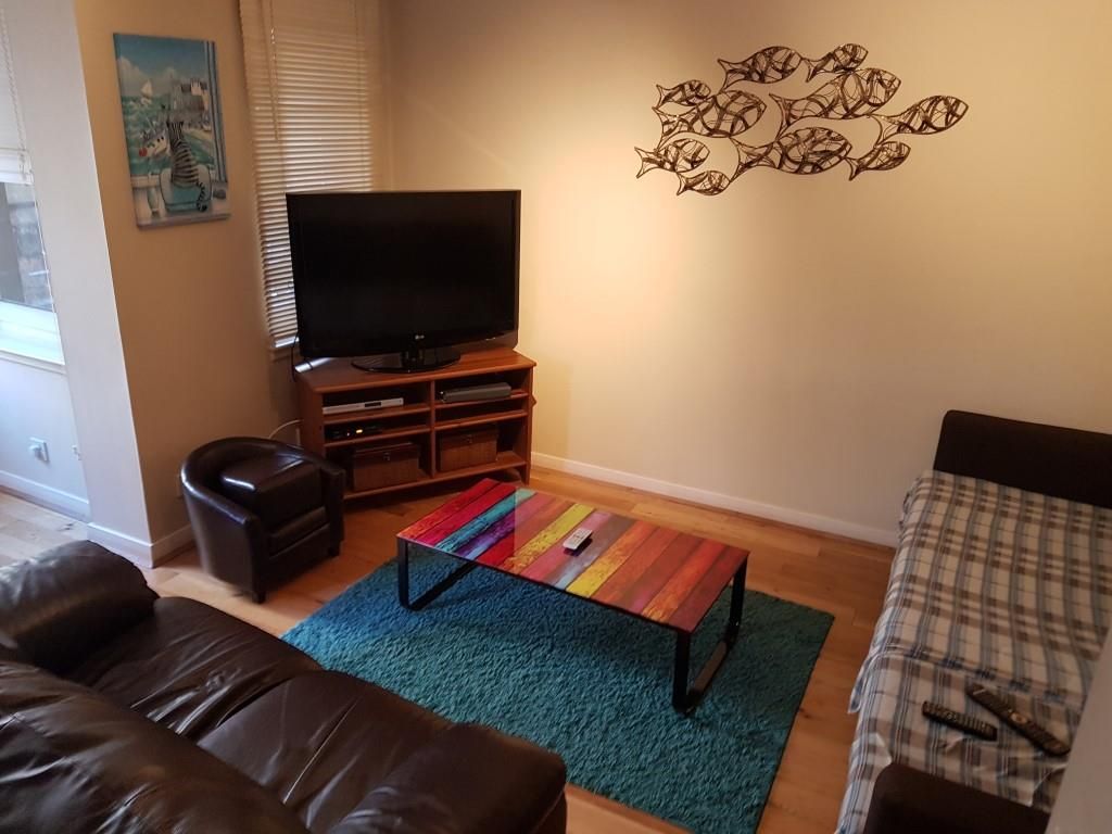 Property photo 3 of 11