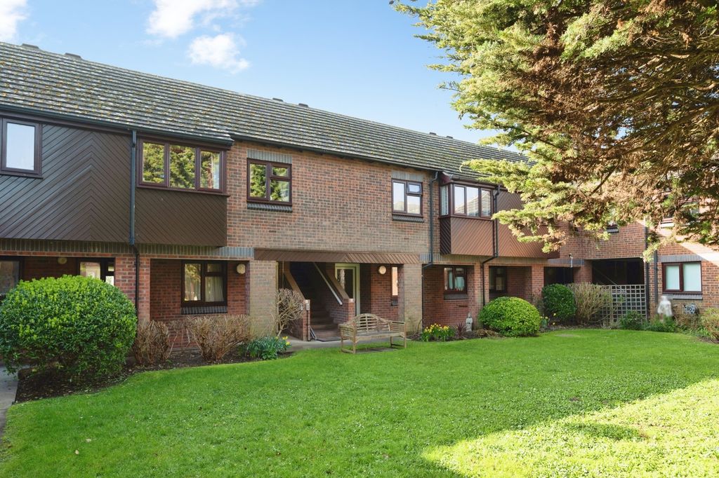 Property photo 1 of 15 Pbox-Img.Jpg