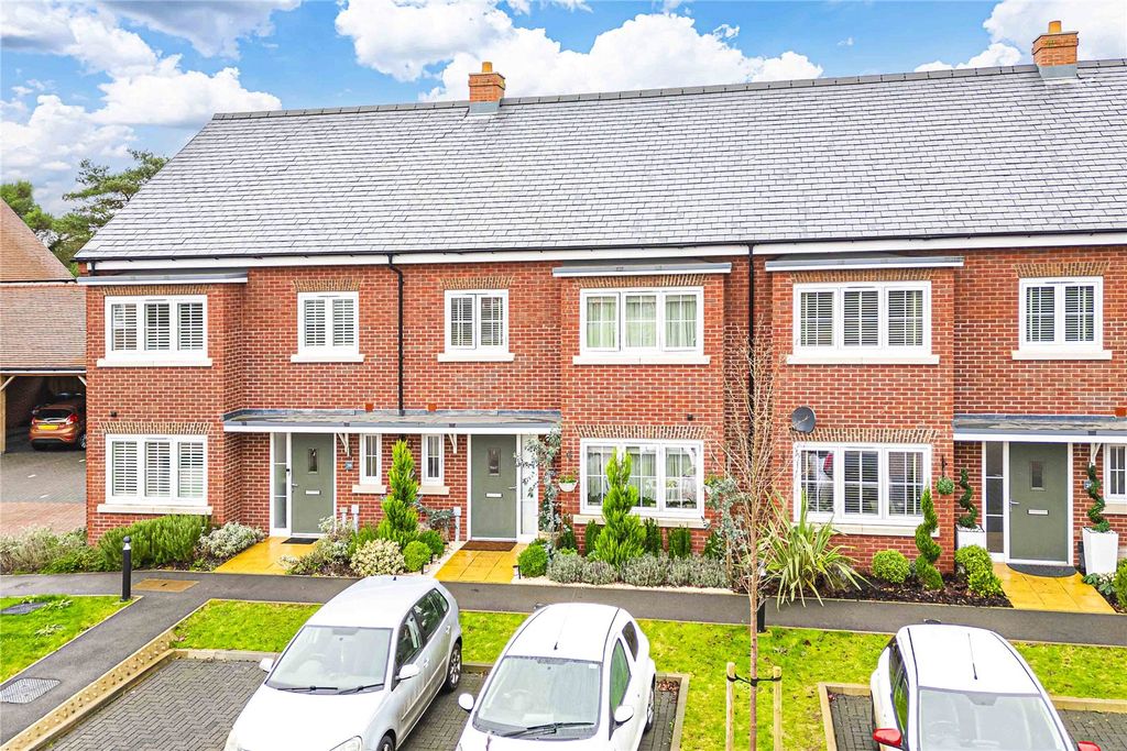 Property photo 1 of 28 Picture No. 02