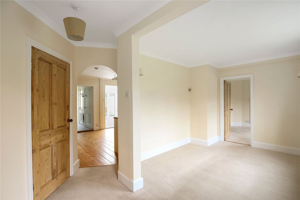 Property photo 3 of 14 Picture No. 04