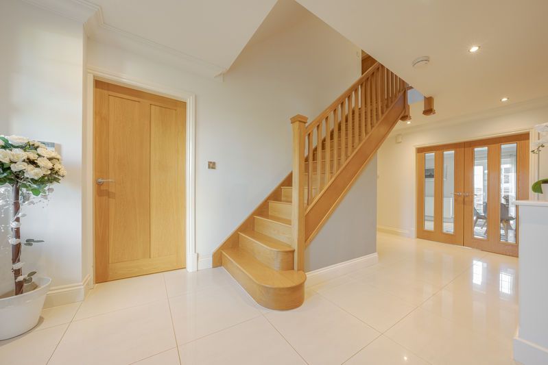 Property photo 3 of 33 Photo 26