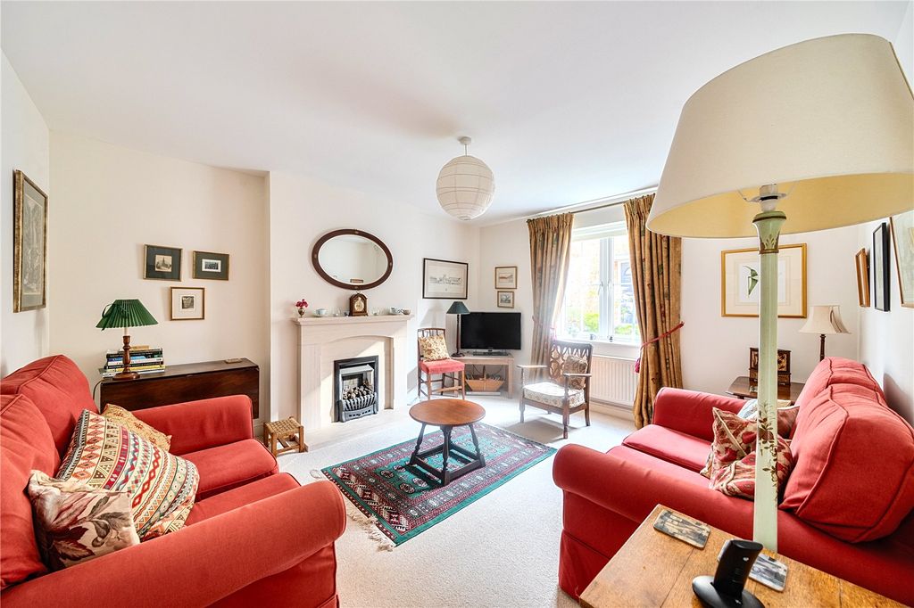 Property photo 2 of 14 Picture No. 19