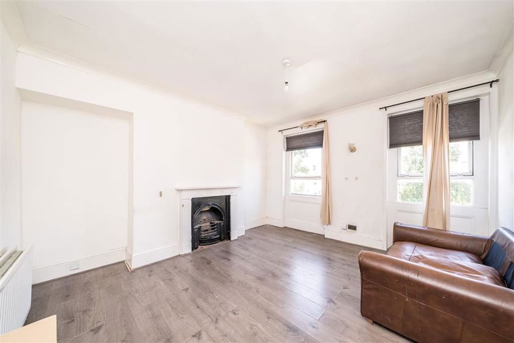Property photo 2 of 4