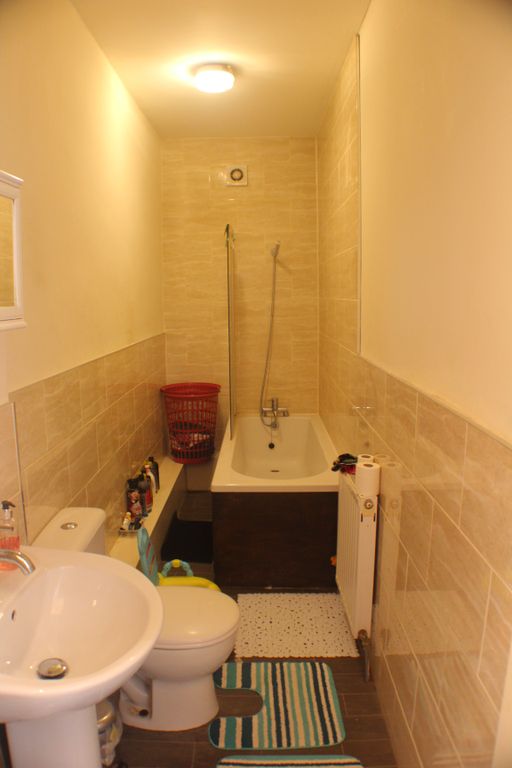 Property photo 2 of 4