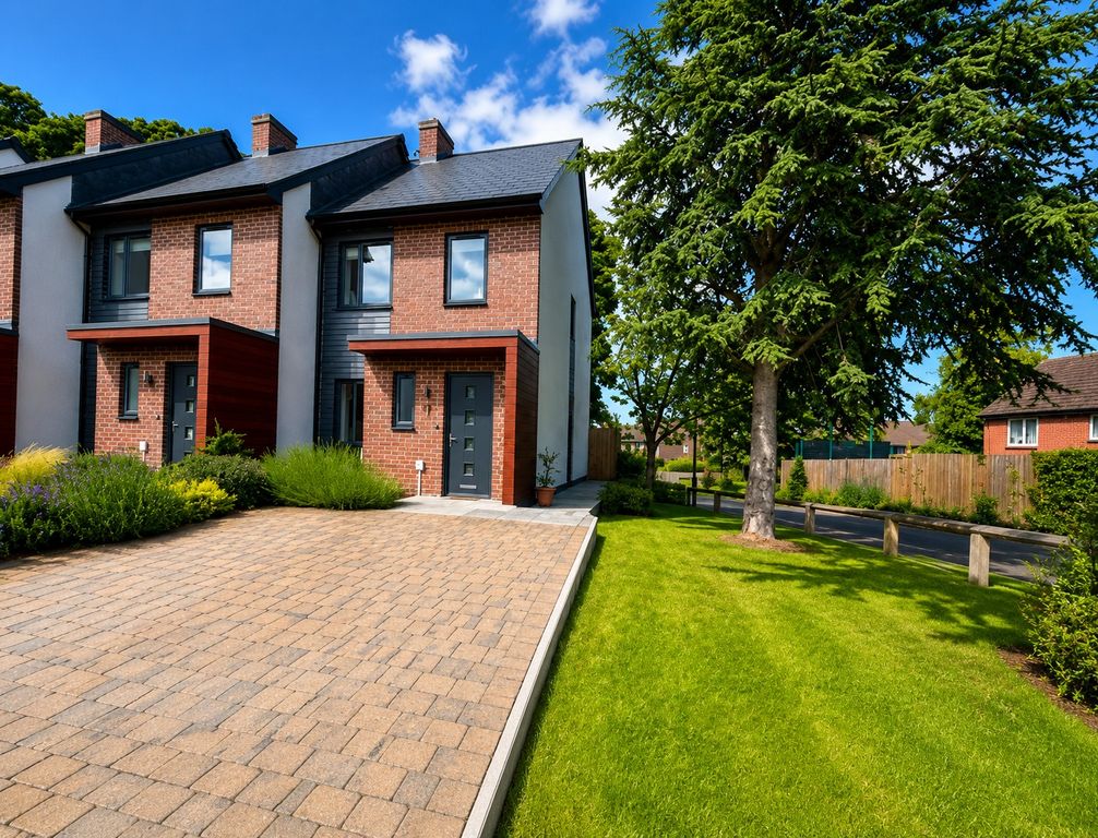 Property photo 1 of 1
