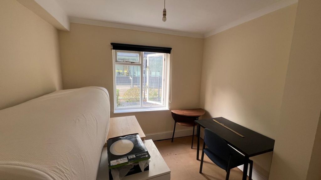 Property photo 2 of 6 Living