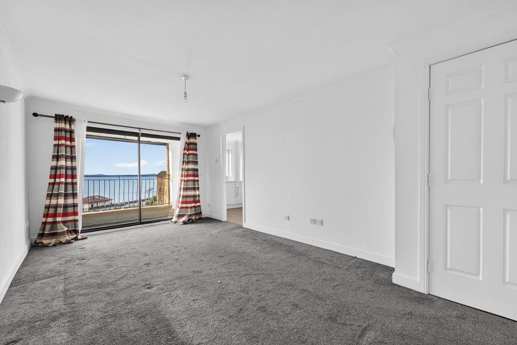 Property photo 3 of 13 001_62 Hollywood_05.Jpg