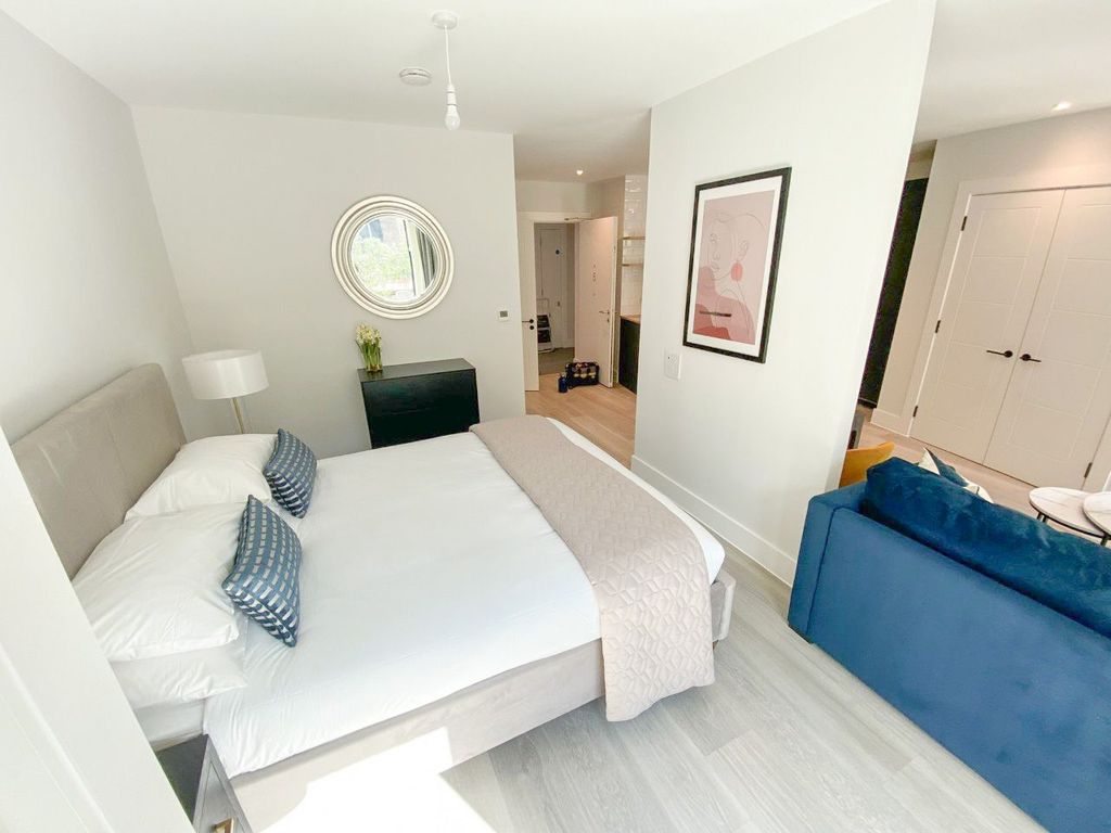 Property photo 2 of 7