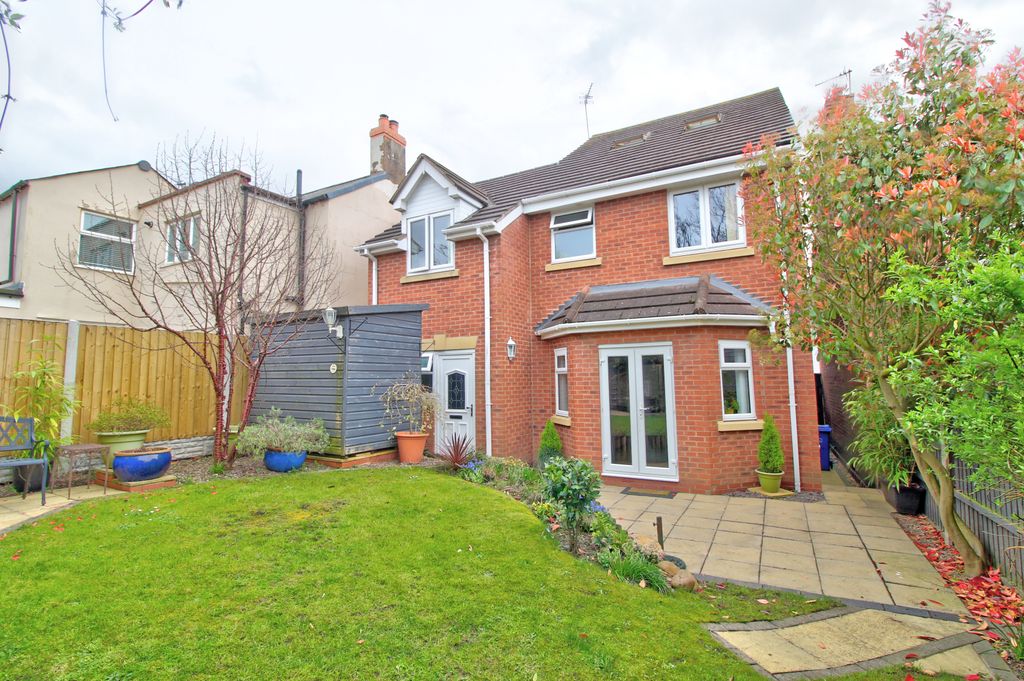 Property photo 1 of 25 Garden