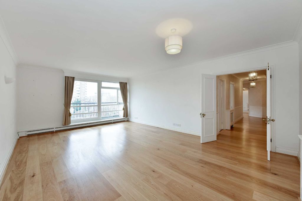 Property photo 1 of 10 Photo