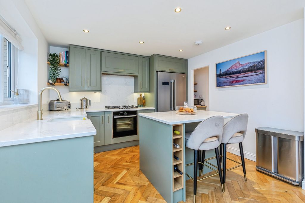 Property photo 2 of 20 Kitchen/ Diner