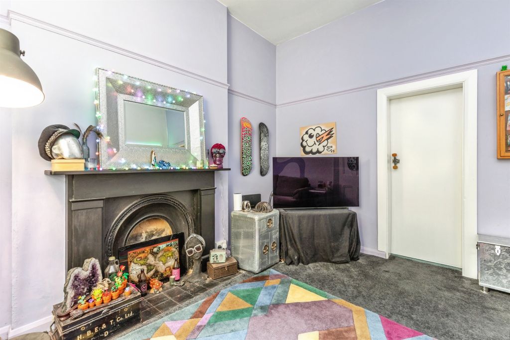 Property photo 2 of 19