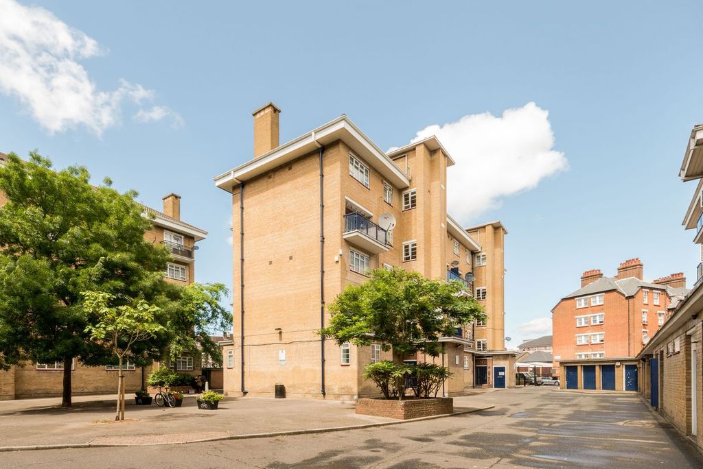 Property photo 2 of 16