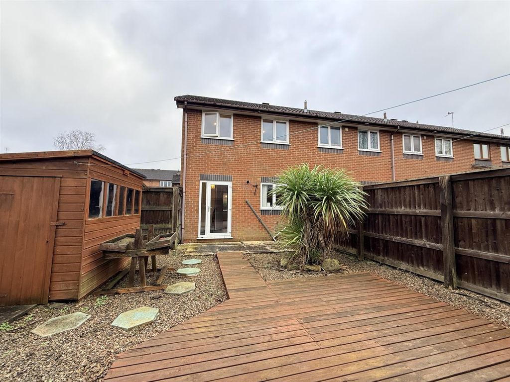 Property photo 3 of 8 64B2B357-Ccfe-4A96-A033-Fa207c69A9ce.Jpg