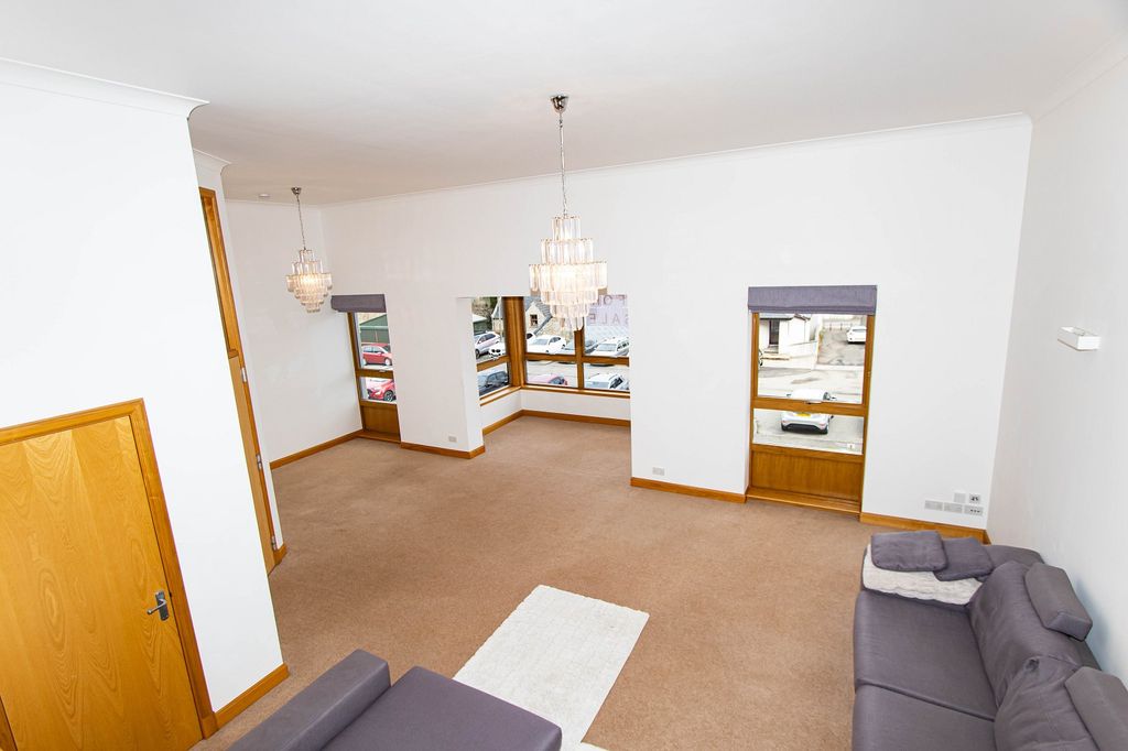 Property photo 2 of 12 Not Specified