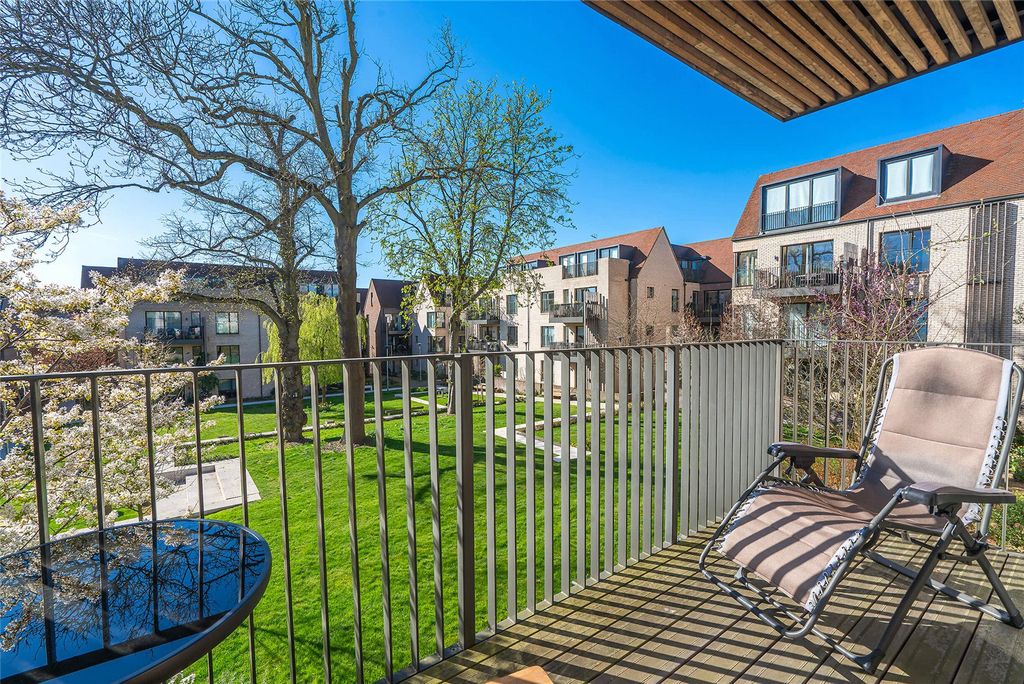 Property photo 2 of 27 Terrace 1 A