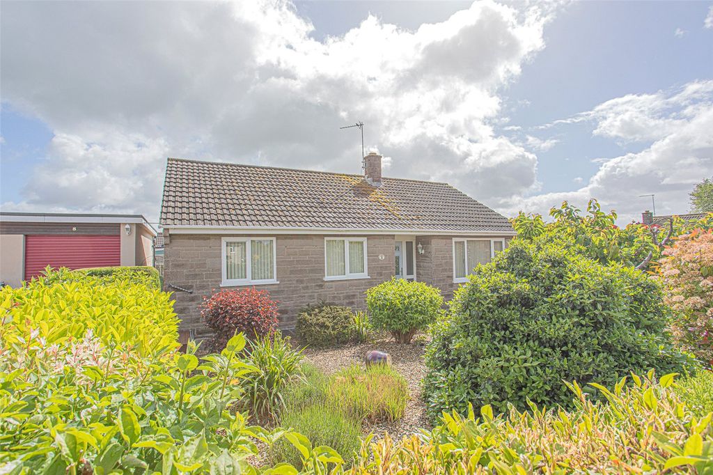 Property photo 1 of 17 Picture No. 03