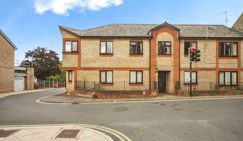 Property photo 1 of 13 Photo