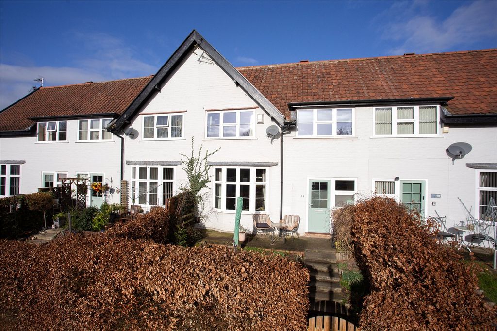 Property photo 1 of 12 Photo