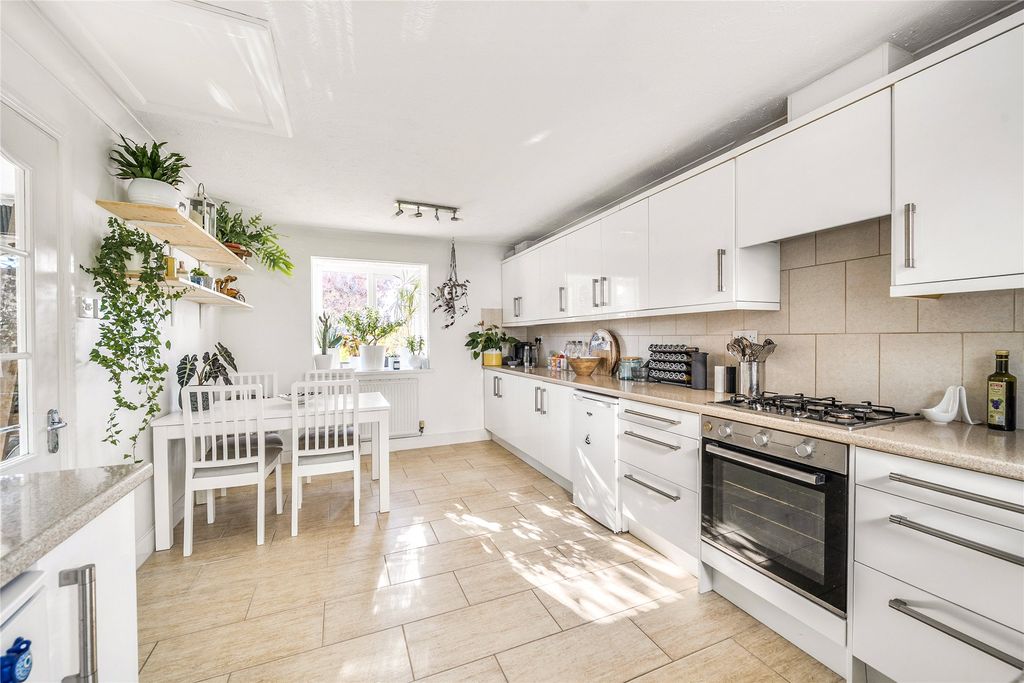 Property photo 3 of 23 Picture No. 85