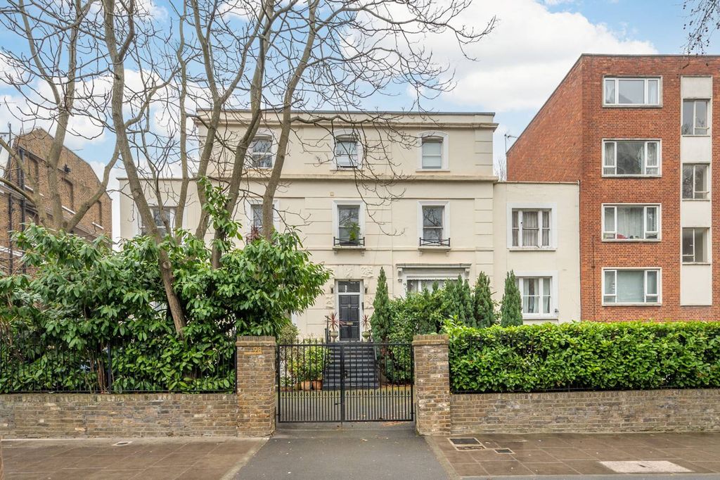 Property photo 1 of 7