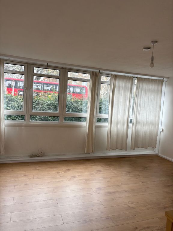 Property photo 2 of 8 Picture No. 02