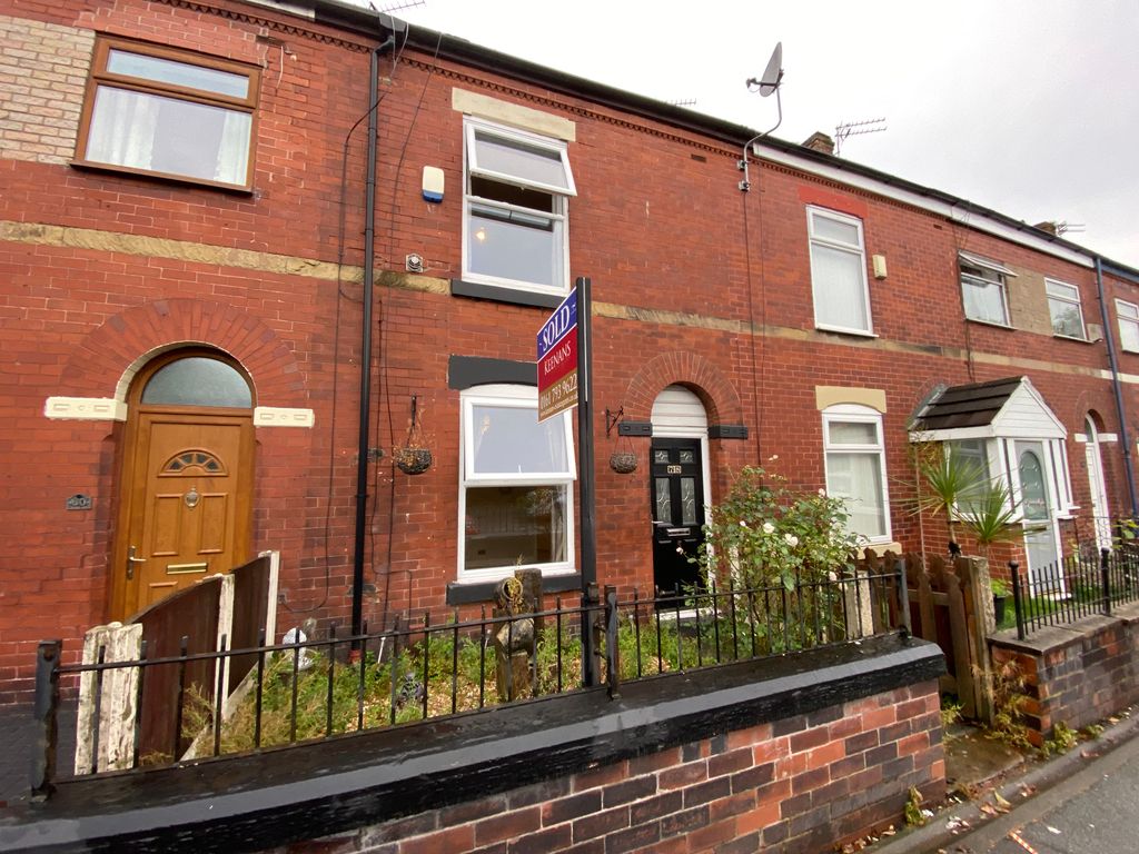 Property photo 1 of 8