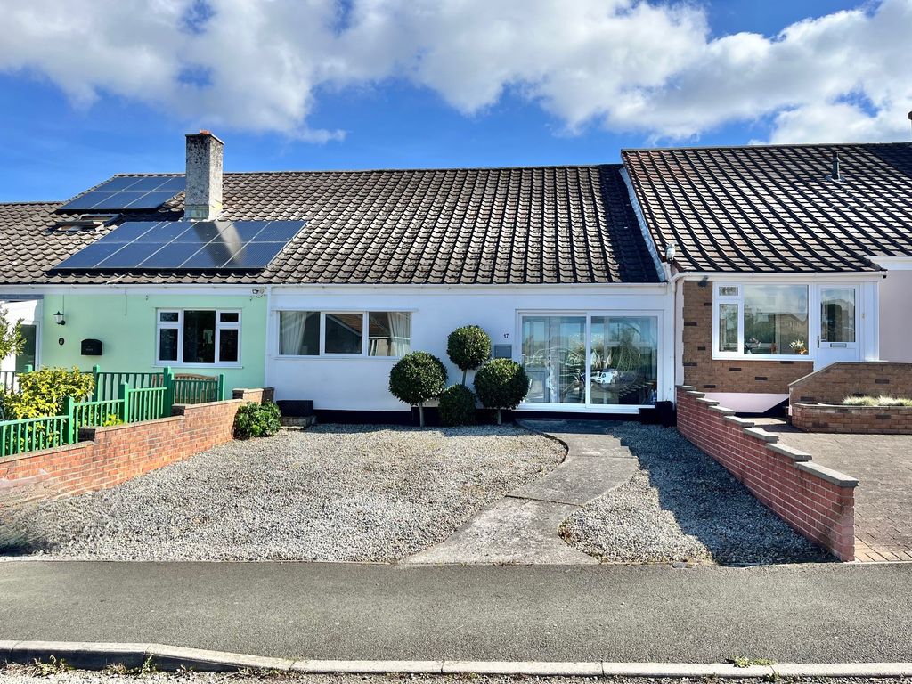 Property photo 1 of 22