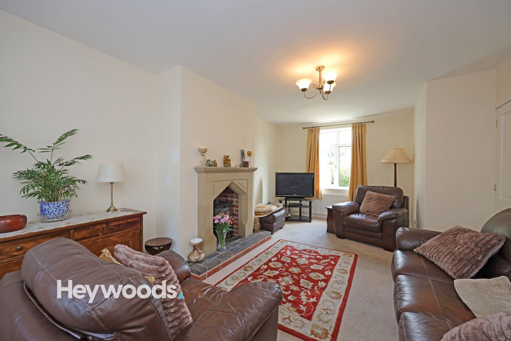 Property photo 3 of 28 0F1A5509