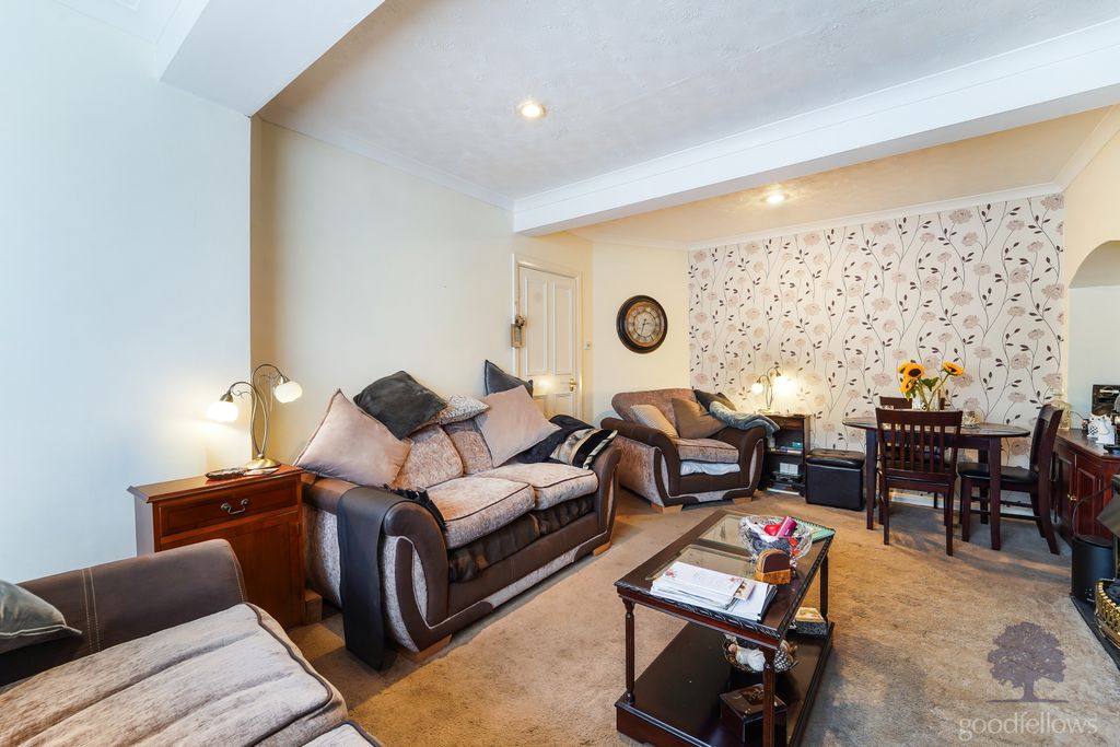 Property photo 3 of 15 Picture No. 07