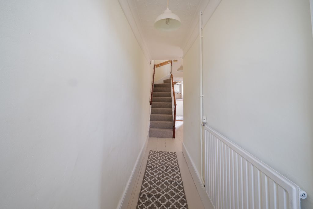 Property photo 3 of 14 54173210