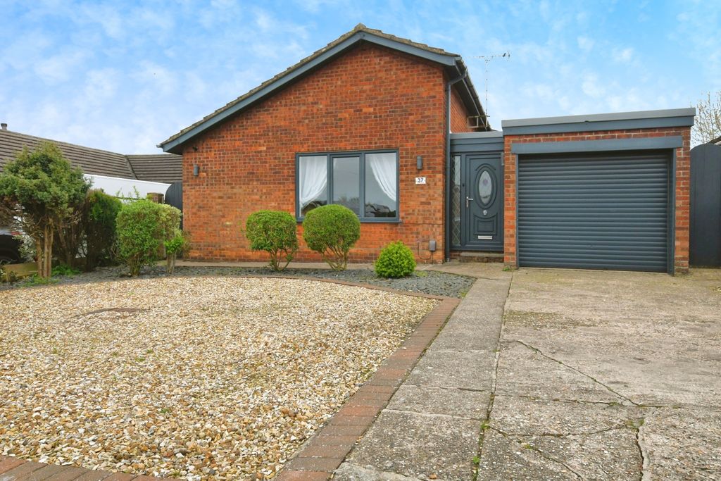 Property photo 1 of 16