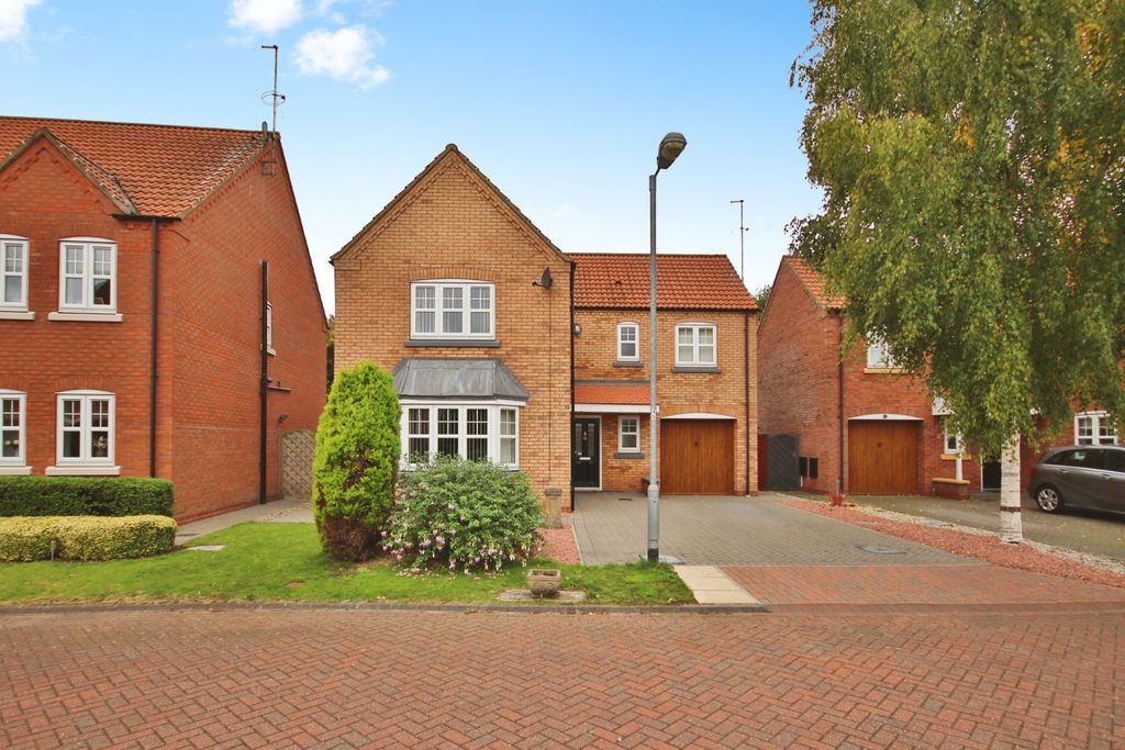 Property photo 1 of 21 4550494