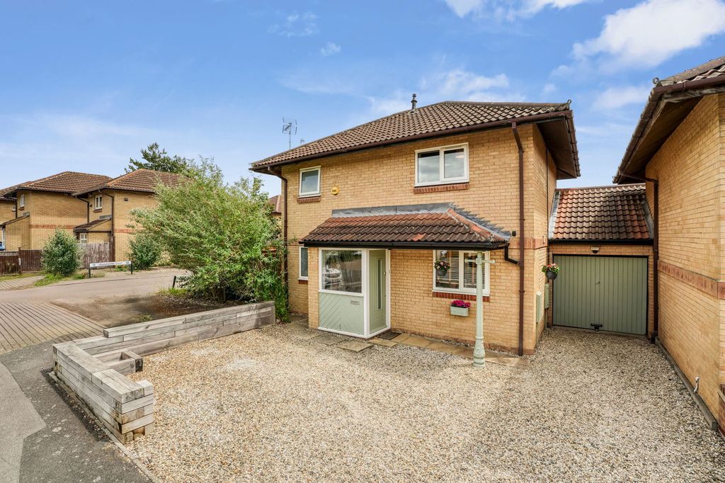 Property photo 1 of 21