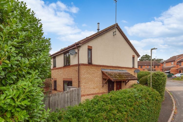 Property photo 1 of 8 300491