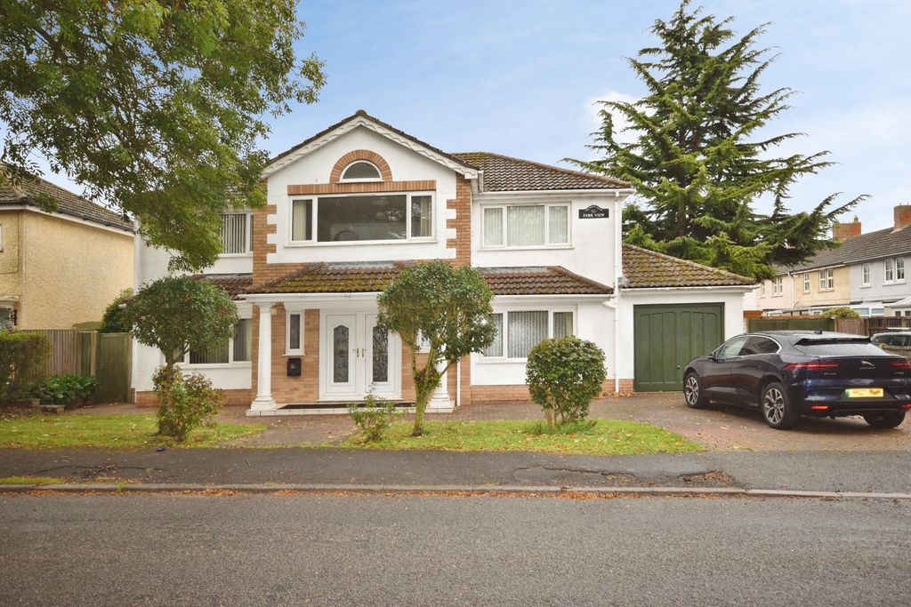 Property photo 1 of 26
